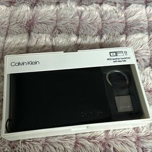 Calvin Klein leather wallet & key holder